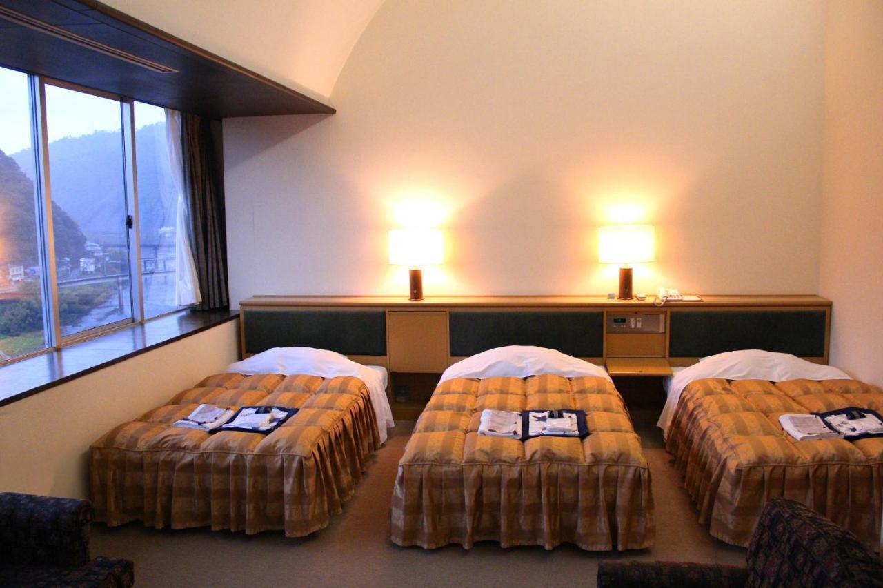 Hotel Seira Shimanto Shimanto  Buitenkant foto